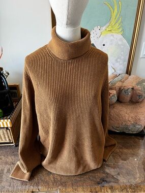 Classic Turtleneck Sweater in Camel H&M - cotton